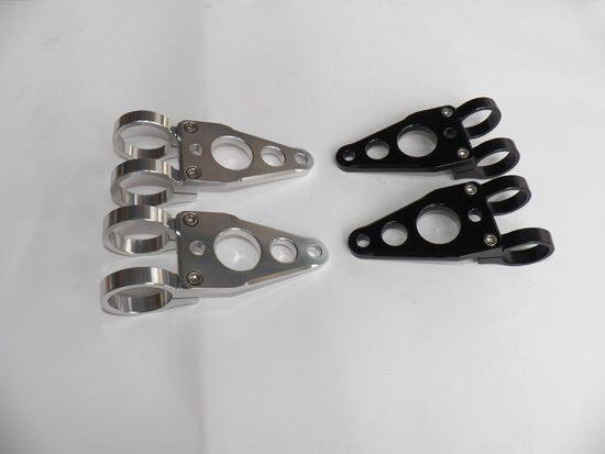 GIGA BIKE FACTORY ギガバイクファクトリー 39mm CNC Billet Headlight Brackets W650 KAWASAKI カワサキ ヘッドライト 灯火類 電装系