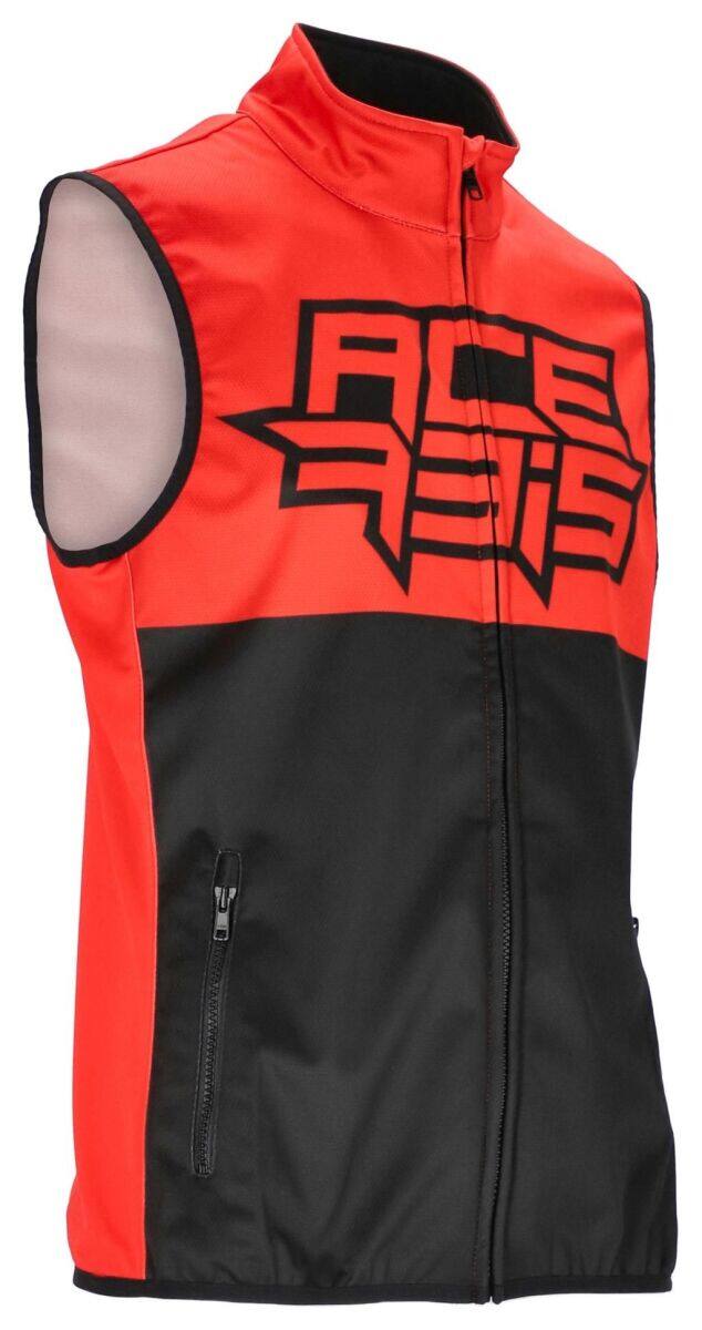 ■商品概要カラー：・323 - black/red素材：・シェル ポリエステル 94.00％・シェル スパンデックス 6.00％・その他 100.00％■詳細説明・昇華プリントで8K/5Kを実現した防水透湿ソフトシェルベスト。・フロントパネルは風を通さず、防水性と通気性を備え、背面の完全ストレッチパネルはプロテクター付きと同様にベストにフィットし、プロテクターなしと同様に最もボリュームのあるベストでもしっかりとフィットします。・フロントポケット2つ、ジッパー付きポケット付き・フロントはメインの Vislon プラスチックジッパーで開閉・プラスチックビスロンジッパー開閉のフロントポケット2つ・バックパネルが完全に伸ばされ、しっかりとフィットします・前面に昇華プリントの詳細・メインの裏地を省いて軽量化を実現・ポケット部メッシュ裏地■注意点※取扱説明書が付属する場合は外国語となります。※輸入商材の為、納期が遅れる場合がございます。あらかじめご了承ください。※メーカー都合により商品の仕様変更がある場合がございます。ご了承ください。　※受注後のキャンセル、返品、都合交換はできません。予めご了承ください。