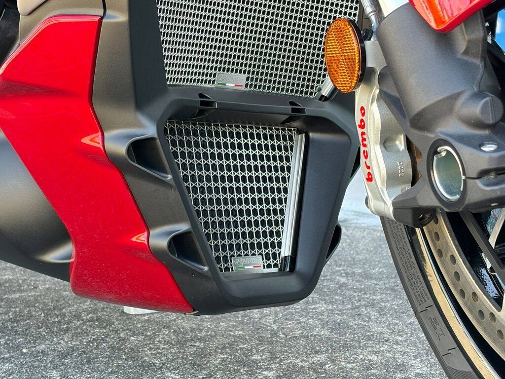 de LIGHT ディライト オイルクーラーコアガード XDiavel V4 DUCATI ドゥカティ ラ...
