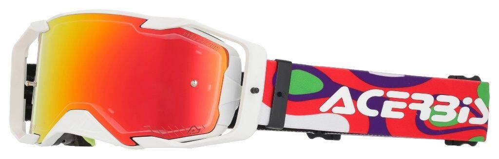 ■商品概要カラー：239 - white/red素材：・ストラップ：ポリエステル 10％・レンズ：ポリカーボネート 25％・フォーム：ポリエチレン 15％・フレーム：ABS 25％・フレーム：TPU 25％■詳細説明過酷なコンディションでも、最高レベルの視界、保護性能、快適性を求めるエリートライダー向けに設計されています。クイックリリースレンズシステムにより、光の変化にすばやく対応でき、清掃時もレンズを素早く簡単に取り外せます。高品質な防曇コーティングが長時間のライディングでも結露を抑え、効果を長く発揮します。ミラーレンズを付属し、日差しを反射して過度なまぶしさを抑えることで、明るい環境での視認性を高めます。射出成形レンズ構造により、泥や飛び石などに対する耐久性と耐衝撃性を高め、外側の耐傷コーティングがライディングを重ねてもクリアな視界を保ちます。PERCEPTIONレンズテクノロジーがあらゆる天候で光の透過性を高め、視界を鮮明にします。またMaxVisionデザインにより視野を広げ、安全なライディングをサポートします。二重密度フレームは、剛性のあるアウター構造と柔らかなTPUインナーフレームを組み合わせ、さまざまな顔の形に快適にフィットします。大型ベンチレーションポートが使用中の安定した通気を促します。ノーズ部分を熱成形した3層フォームシステムにより、優れた快適性とフィット感を実現します。OTG対応(Over The Glasses)のため、度付きメガネを着用したまま快適に使用できます。シリコングリップ付き45mm幅エラスティックストラップが、ヘルメット上でゴーグルをしっかり保持します。レースやトレーニングでのティアオフに対応し、過酷なコンディション向けのオプションRoll-Offシステムにも対応します。Roll-OffキットはすべてのVortexゴーグルに装着でき、最大限の視界を確保する特大50mmフィルムを採用しています。さらに、着脱式ストラップと着脱式ノーズガードを備え、汎用性を高めています。■注意点※取扱説明書が付属する場合は外国語となります。※輸入商材の為、納期が遅れる場合がございます。あらかじめご了承ください。※画像には他の商品が含まれている場合があります。※メーカー都合により商品の仕様変更がある場合がございます。ご了承ください。　※受注後のキャンセル、返品、都合交換はできません。予めご了承ください。