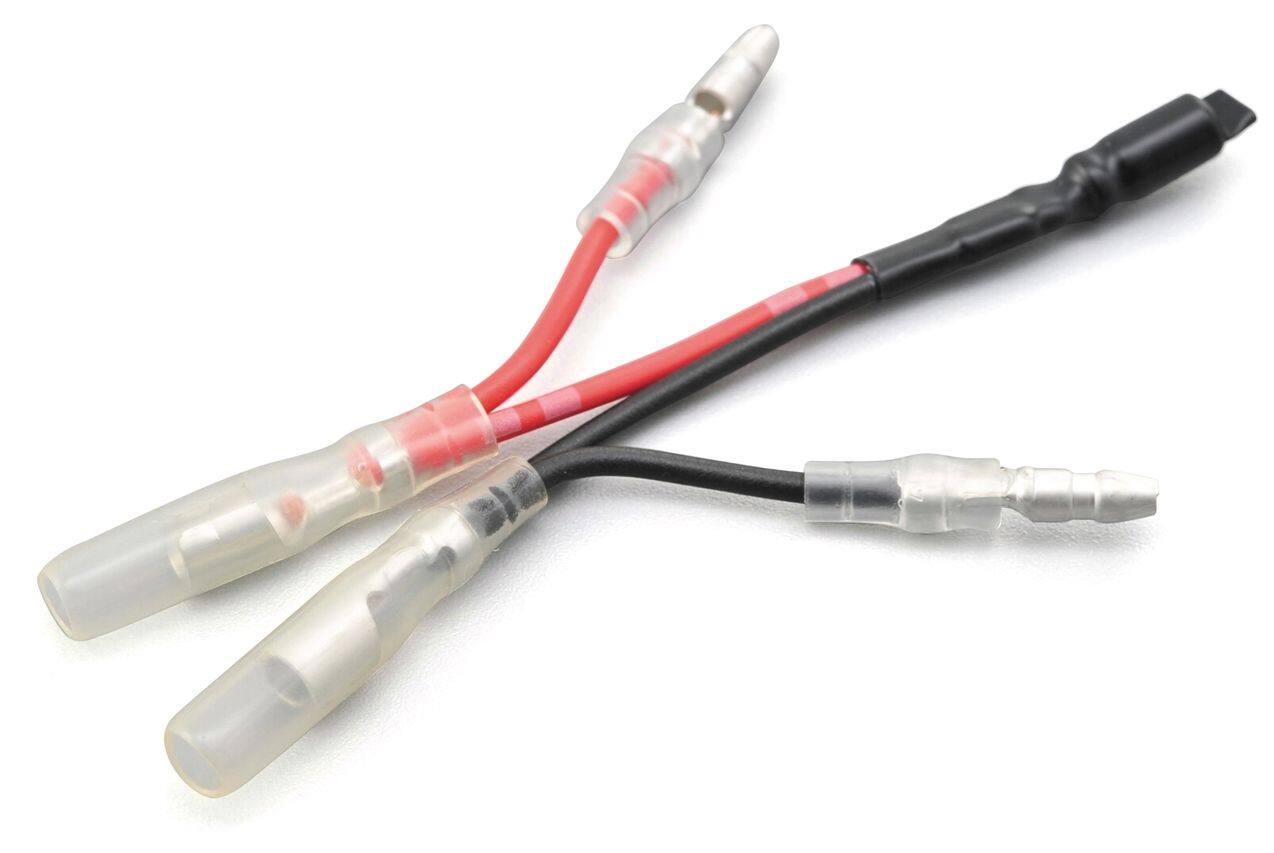 ■商品概要容量：2.2μF■詳細説明VELONA電気式スピードメーターの表示が安定しない場合に使用。本品をパルス線に割り込み接続すれば、メーター表示を不安定にさせるノイズを軽減させます。■注意点※汎用品のため、車両によっては正常に作動しない場合があります。■適合車種&ensp;&ensp;&ensp;備考: 汎用