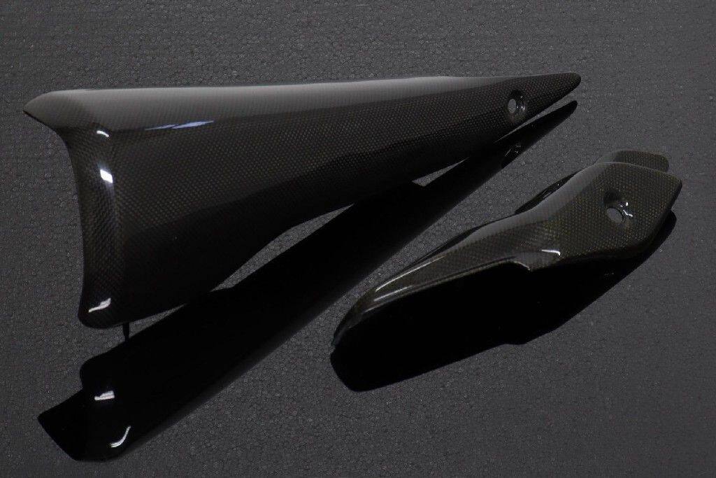 ■詳細説明セット エキゾースト ガード カーボン CBR250R この軽量カーボン エキゾースト ガード セットは、フロントガードとリアガードで構成され、醜い重い純正品を交換し、CBR の美しさを高めます。注意してください。ご希望に応じて、バッジなしで製品を提供することもできます。ご注文の際、コメント欄に「バッジなし」とご記入いただければ、バッジなしでご提供させていただきます。■注意点※取扱説明書が付属する場合は外国語となります。※輸入商材の為、納期が遅れる場合がございます。あらかじめご了承ください。※メーカー都合により商品の仕様変更がある場合がございます。ご了承ください。　※画像はイメージです。■適合車種CBR 250R&ensp;CBR 250R 年式: 11-13