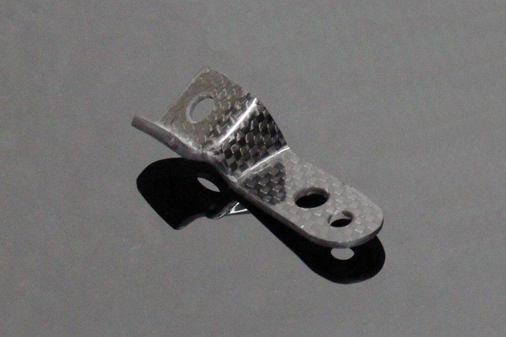 TYGA PERFORMANCE タイガパフォーマンス Front Master Brake Reservoir Stay， Carbon， RGV250 VJ22 RGV 250 SUZUKI スズキ マスターシリンダータンクステー ブレーキ