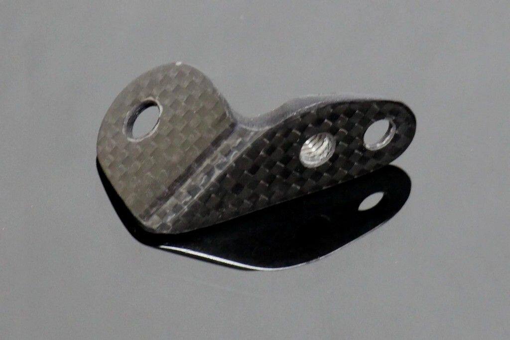 TYGA PERFORMANCE タイガパフォーマンス Rear Master Brake Reservoir Stay， Carbon， RGV250 VJ21 RGV 250 SUZUKI スズキ マスターシリンダータンクステー ブレーキ