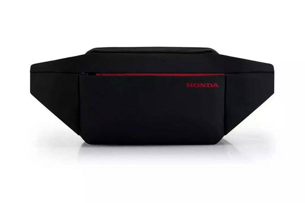 ■詳細説明Honda、Waist Bag、ブラックこのバッグはHONDAの2025年コレクションの一部です。後部のストラップは調節可能で、適切で快適なフィット感を実現します。■注意点※取扱説明書が付属する場合は外国語となります。※輸入商材の為、納期が遅れる場合がございます。あらかじめご了承ください。※メーカー都合により商品の仕様変更がある場合がございます。ご了承ください。　※画像はイメージです。■適合車種&ensp;&ensp;&ensp;備考: 汎用