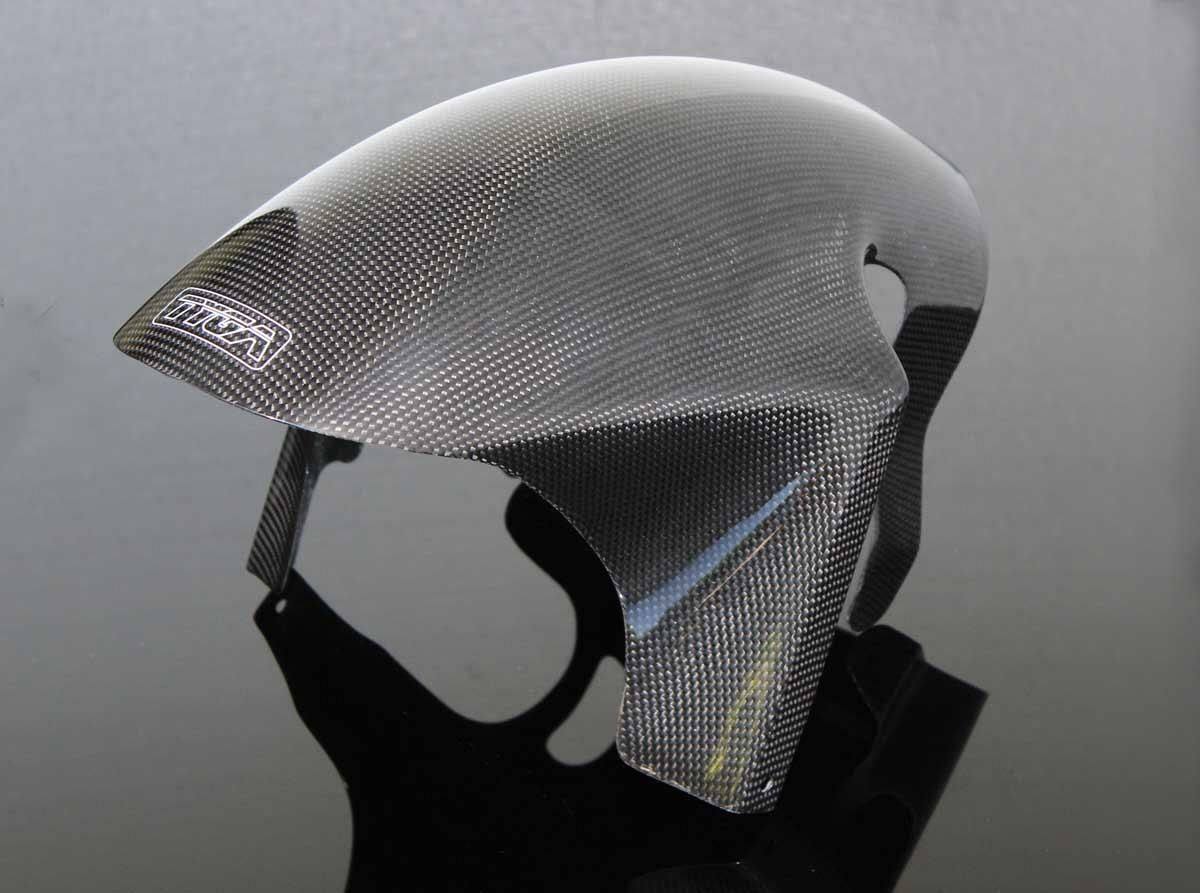■商品概要カーボン■詳細説明このフェンダーは、コリン・エドワーズなどが使用する工場出荷時と同じ状態のHRC純正フロントフェンダーから成形されています。高品質のカーボンファイバー光沢仕上げが施されています。このフェンダーは、工場出荷時と同じ状態のフロントエンドで動作するように設計されていますが、SP1/SP2の純正フロントエンドでご使用いただけます。■注意点※リアマウントホールは穴あけが必要です。 HRCフロントエンドが純正のSP1／SP2フロントエンドとは異なるマウントポイントを使用するためです。■適合車種VTR1000SP&ensp;VTR1000SP&ensp;&ensp;備考: SP1&ensp;VTR1000SP&ensp;&ensp;備考: SP2