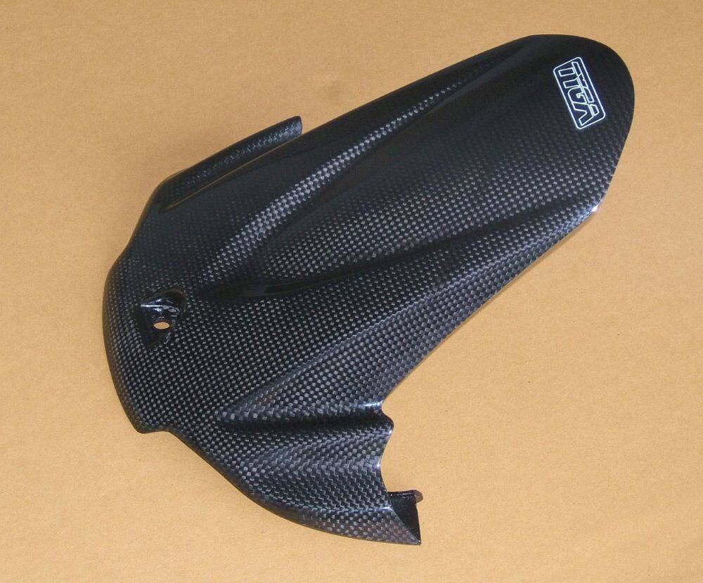 ■商品概要カーボン■詳細説明SUZUKI OEMパーツを直接交換する軽量カーボンファイバーパーツ。純正の取付用ハードウェアを使用するために、あらかじめドリル加工が施されています。■注意点※TYGAロゴはクリアコートを適用すると、簡単に取り外すことができます。■適合車種GSX-R1000&ensp;GSX-R1000 年式: 09-10&ensp;&ensp;備考: K10&ensp;GSX-R1000 年式: 09-10&ensp;&ensp;備考: K9-K10&ensp;GSX-R1000 年式: 09-10&ensp;&ensp;備考: K9