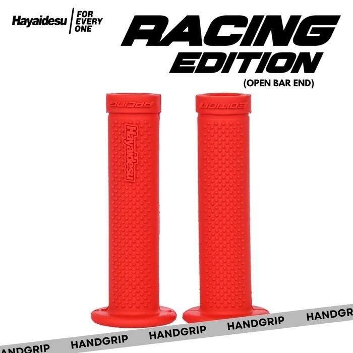 ■商品概要タイプ：オープンエンド長さ：12.5cm外径：3cm内径：2.4cm (右) ＆ 2cm (左)適合車種：汎用レーシングバイク■詳細説明走行時のバランスとコントロールは重要な要素です。Hayaidesuは、優れたデザインと技術の進歩がその向上に役立つと考えています。Hayaidesuの研究開発による新製品「HayaidesuハンドグリップRacing Edition」は、高い要求を持つライダーにも応えるよう設計されています。主な特徴・人間工学に基づく構造・非常に柔らかなコンパウンド素材・高度な成形技術・Hayaidesu独自の配合■注意点※取扱説明書が付属する場合は外国語となります。※輸入商材の為、納期が遅れる場合がございます。あらかじめご了承ください。※メーカー都合により商品の仕様変更がある場合がございます。ご了承ください。　※画像はイメージです。■適合車種Racing Motorcycle&ensp;Racing Motorcycle&ensp;&ensp;備考: 汎用