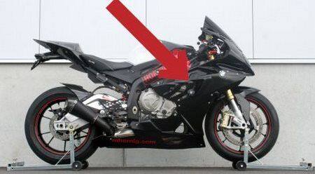 ■商品概要【タイプ】左側■詳細説明Model: S1000RR bikes The GRP (glass fiber reinforced plastic)SideFairing is a right and a left part.This side fairing fits to all original fairings and will beshippedwith a German Materialgutachten (material homologation).Please mount the fairings before you paint it in order to seeifeverything fits perfect.GRP (glass fiber reinforced plastic)■注意点※日本語の説明書は付属しません。■適合車種S 1000 RR&ensp;S 1000 RR