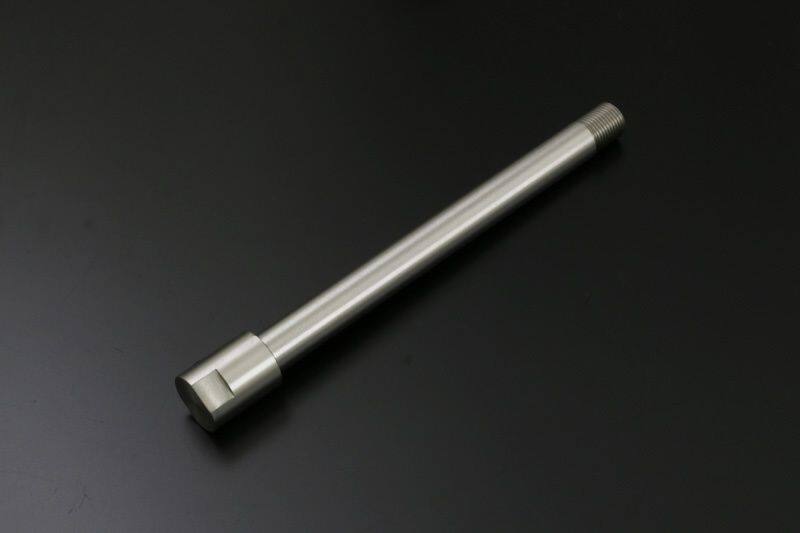 ■商品概要【仕様】・STDメーターギア用・All-Billetステンレスアクスルシャフト【シャフト径】Φ17mm■注意点※メーカー都合により商品の仕様変更がある場合がございます。ご了承ください。■適合車種Z1&ensp;Z1Z2&ensp;Z2