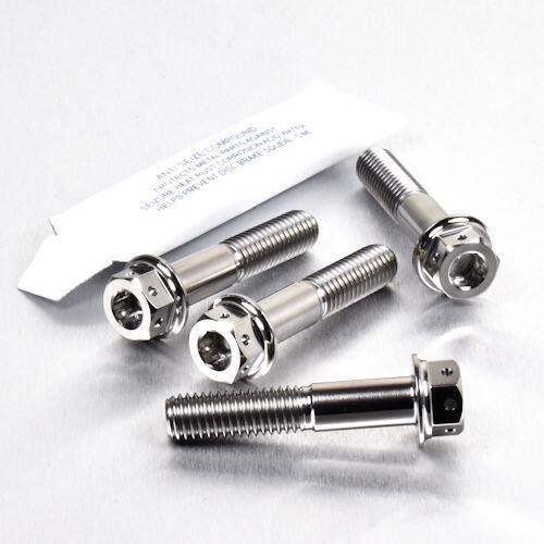 ■商品概要素材：チタン製品タイプ：フォーク重さ：50.09g入数：4穴あけ加工：なし■詳細説明チタン フロント アクスルピンチボルト セット DualDrive。■注意点※メーカー都合により商品の仕様変更がある場合がございます。ご了承ください。■適合車種Dorsoduro 750&ensp;Dorsoduro 750 年式: 08-16RSV1000 Tuono R Fighter&ensp;RSV1000 Tuono R Fighter 年式: 02-05RSV1000 Tuono R&ensp;RSV1000 Tuono R 年式: 06-10RSV1000 Tuono&ensp;RSV1000 Tuono 年式: 02-05SL1000 Falco&ensp;SL1000 Falco 年式: 99-05SL750 Shiver&ensp;SL750 Shiver 年式: 07-16CBR1000RR-R Fireblade&ensp;CBR1000RR-R Fireblade 年式: 20-22CBR600RR&ensp;CBR600RR 年式: 06CBR929RRY-RR1 Fireblade&ensp;CBR929RRY-RR1 Fireblade 年式: 00-01CBR954RR2-RR3 Fireblade&ensp;CBR954RR2-RR3 Fireblade 年式: 02-03CRF250R&ensp;CRF250R 年式: 12-13&ensp;CRF250R 年式: 18-21CRF450R&ensp;CRF450R 年式: 17-20RS125 GP&ensp;RS125 GP 年式: 95-08RS125R&ensp;RS125R 年式: 91-95VFR1200 FD&ensp;VFR1200 FD 年式: 10-16&ensp;&ensp;備考: ABS (Semi Auto)VTR1000 SP2 - RC51&ensp;VTR1000 SP2 - RC51 年式: 02-05GTR1400&ensp;GTR1400 年式: 07-09KLX250&ensp;KLX250 年式: 09-14KX250F&ensp;KX250F 年式: 11-12Griso 1100&ensp;Griso 1100 年式: 05-08DL1000 V-Strom&ensp;DL1000 V-Strom 年式: 17-19DRZ400 SM&ensp;DRZ400 SM 年式: 05-15GSX-R1000 K1-K2&ensp;GSX-R1000 K1-K2 年式: 01-02GSX-R1000 K3-K4&ensp;GSX-R1000 K3-K4 年式: 03-04GSX-R1000 K5-K6&ensp;GSX-R1000 K5-K6 年式: 05-06GSX-R1000 K7-K8&ensp;GSX-R1000 K7-K8 年式: 07-08GSX-R600 K1-K3&ensp;GSX-R600 K1-K3 年式: 01-03GSX-R600 K4-K5&ensp;GSX-R600 K4-K5 年式: 04-05GSX-R600 K6-K7&ensp;GSX-R600 K6-K7 年式: 06-07GSX-R600 K8-L0&ensp;GSX-R600 K8-L0 年式: 08-10GSX-R750 K4-K5&ensp;GSX-R750 K4-K5 年式: 04-05GSX-R750 K6-K7&ensp;GSX-R750 K6-K7 年式: 06-07GSX-R750 K8-L0&ensp;GSX-R750 K8-L0 年式: 08-10GSX-R750 Y-K3&ensp;GSX-R750 Y-K3 年式: 00-03GSX-S1000FA&ensp;GSX-S1000FA 年式: 15-21GSX-S1000&ensp;GSX-S1000 年式: 15-20GSX-S750&ensp;GSX-S750 年式: 17-22GSX1300BK B-King&ensp;GSX1300BK B-King 年式: 07-12...
