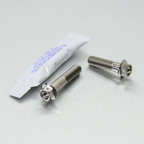 ■商品概要素材：チタン製品タイプ：ブレーキ／キャリパー重さ：24.09g入数：2穴あけ加工：あり■詳細説明チタンボルト セット of 2 M8 (1.25) フランジヘックスボルト。高張力6AL-4V (Grade 5) チタン製 - フロントキャリパーをフォークレッグにマウントします。さびや腐食にさらされやすい箇所に。耐腐食性に優れ、オリジナルより40％軽量です。メーカーオリジナルと同じトルク設定で締め付けできます。■注意点※メーカー都合により商品の仕様変更がある場合がございます。ご了承ください。■適合車種XR400R&ensp;XR400R 年式: 96-04