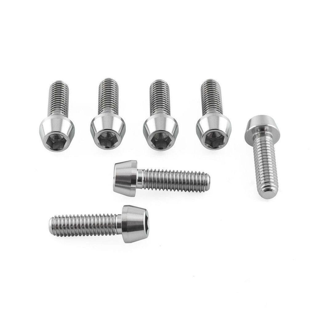 ■商品概要素材：ステンレス製品タイプ：ヨーク／バー重さ：50.16g入数：7穴あけ加工：なし■詳細説明ステンレス トップ＆ボトム トリプルクランプボルトキット - 使用されるボルトはオリジナルのヘッドスタイルにマッチします。これらはフォークtoヨーク クランプボルトです。■注意点※メーカー都合により商品の仕様変更がある場合がございます。ご了承ください。■適合車種Nitro 300&ensp;Nitro 300 年式: 22&ensp;&ensp;備考: Vertigo