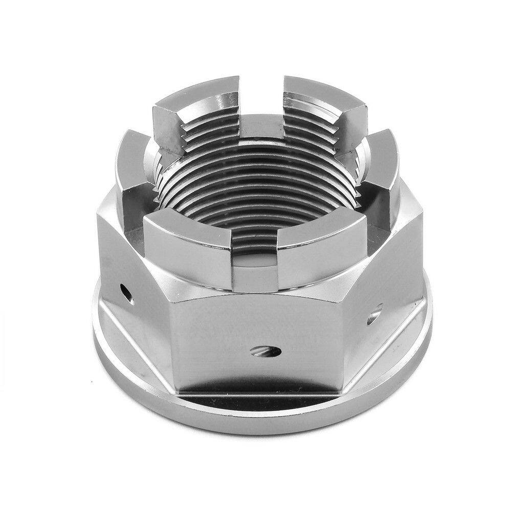 ■商品概要素材：チタン製品タイプ：ナットねじピッチ：1.50mm入数：1穴あけ加工：ありねじ径：24.00mmフランジ径：39.00mmソケットサイズ：32.00mm高さ：24.00mm重さ：21.14gサイズ：M24x(1.50mm)■詳細説明グレード5チタン リア アクスルナット - フランジ・溝付きM24 x 1.50mm (32mmソケットサイズ)多くのカワサキバイクに取り付けできます。スチール製のオリジナルボルトより約40％軽量です耐腐食性に優れます。アルミアジャスターブロックとアクスルアジャスターボルト＆ナットとの組み合わせにも最適です。個別販売品。■注意点※メーカー都合により商品の仕様変更がある場合がございます。ご了承ください。
