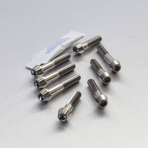 ■商品概要素材：チタン製品タイプ：ヨーク／バー重さ：97.61g入数：8穴あけ加工：なし■詳細説明チタン トップ＆ボトム トリプルクランプボルトキット カッパーグリースを含むキット。これらはフォークtoヨーク クランプボルトです。提供されるボルトはオリジナルと同様のヘッドスタイルと寸法です。耐腐食性に優れ、スチール製のオリジナルより40％軽量です。■注意点※メーカー都合により商品の仕様変更がある場合がございます。ご了承ください。■適合車種FE 450&ensp;FE 450 年式: 15-16