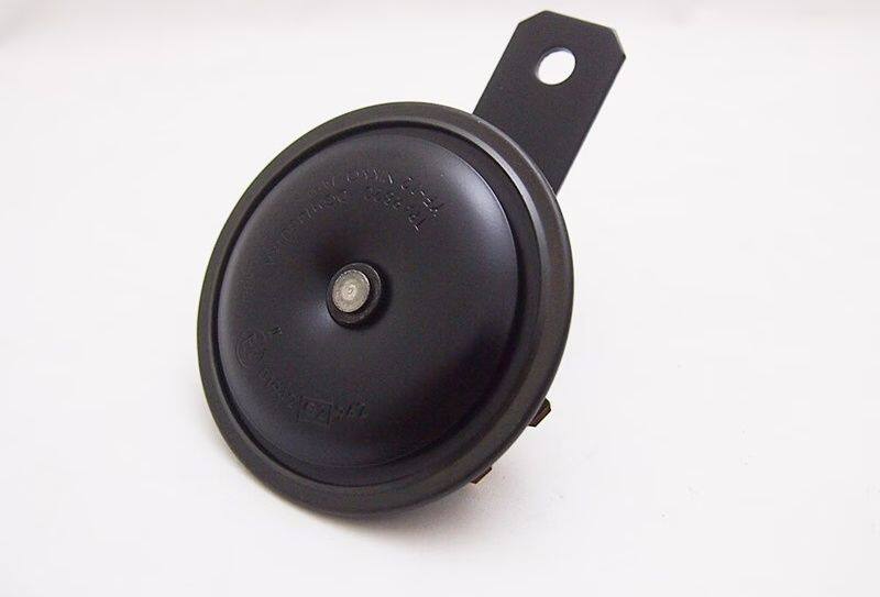 ■商品概要12V車両対応品ホーン部分直径80mm1個参考取り付け時間：0.1h■注意点※メーカー都合により商品の仕様変更がある場合がございます。ご了承ください。■適合車種&ensp;&ensp;&ensp;備考: 汎用