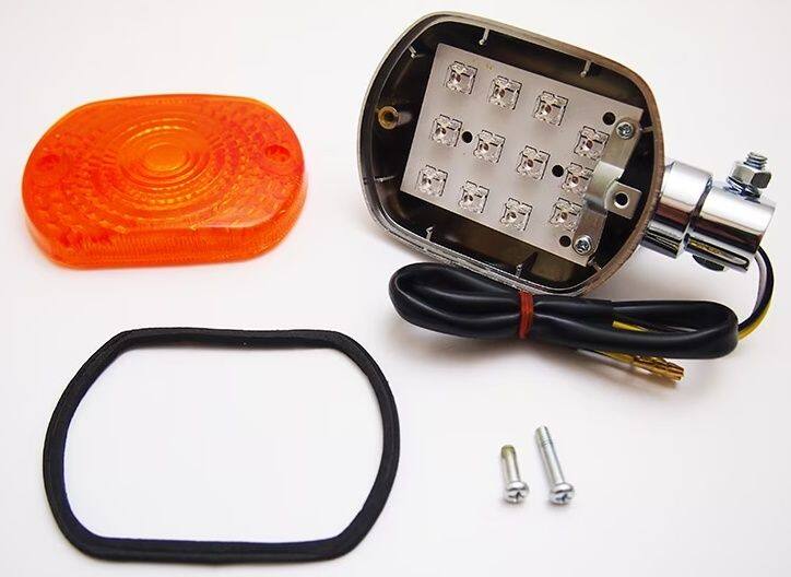 ■商品概要LEDウインカー 1個レンズ直径：90×70mm奥行(レンズ込み)：50mmメッキ部分奥行：40mm配線の長さ：410mm参考取り付け時間：0.2hDOREMIオリジナルパーツFX_Style_CUSTOM_Parts■詳細説明ポジション点灯が可能です。■注意点※別途ウインカーステーが必要となります。※配線の加工が必要な場合がございます。※リレーは商品No:35087ワイドワットウインカーリレーに交換することをお勧めします。※メーカー都合により商品の仕様変更がある場合がございます。ご了承ください。■適合車種Z1000Mk.2&ensp;Z1000Mk.2Z750FX&ensp;Z750FXZEPHYR750&ensp;ZEPHYR750&ensp;&ensp;備考: FX StyleZEPHYR400&ensp;ZEPHYR400&ensp;&ensp;備考: FX StyleZEPHYR400X&ensp;ZEPHYR400X&ensp;&ensp;備考: FX Style