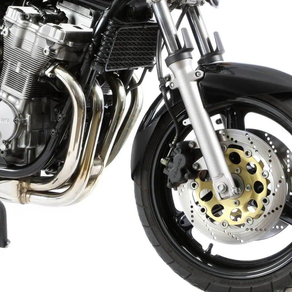 ■商品概要カラー：Matte BlackABS製■詳細説明純正フロントフェンダーを135mm延長します。PyramidのフロントフェンダーエクステンションExtendaFendaは、PyramidPlasticsを代表する製品のひとつで、高品質のABSで製作されています。Extenda Fendaは、フロントフェンダーを延長する、丈夫で耐久性に優れた製品です。本製品はエキパイとエンジン下部への汚れの付着を抑え、高価なラジエーターを飛び石による損傷から保護します。Pyramid PlasticsのExtenda Fendaは簡単に取り付けられます。丁寧に梱包し、詳しい取付説明書と、上記の必要な取付部品一式を同梱してお届けします。■注意点※PyramidPlasticsのExtendaFendaは、車両のフロントフェンダーの輪郭に沿う専用設計です。機械的な固定用のプラスチックリベットと、フロントフェンダーへの穴あけを希望しない場合に使用できる、PyramidPlasticsが専用に調達したStickFit Padsのシートが付属します。※取扱説明書が付属する場合は、外国語となります。※輸入商材の為、納期が遅れる場合がございます。あらかじめご了承ください。※画像には他の商品が含まれている場合があります。※メーカー都合により商品の仕様変更がある場合がございます。ご了承ください。■適合車種GSF 1200 S Bandit&ensp;GSF 1200 S Bandit 年式: 01-05