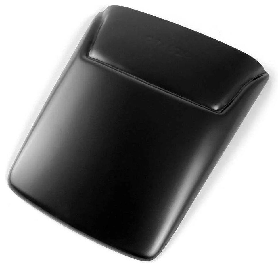 ■商品概要カラー：Matte BlackABS製■詳細説明純正リアフェンダーを延長します。Pyramidリアフェンダーエクステンションは、高品質のABSまたはカーボンファイバー製で、純正リアフェンダーを延長する耐久性に優れた長寿命の製品です。これらの製品は、車両の既存リアフェンダーの輪郭に沿い、ぴったりとフィットするよう専用設計されています。Pyramid Plasticsのリアフェンダーエクステンションは簡単に取り付けられます。詳しい取付説明書と、必要に応じた追加の取付部品を同梱し、安全に梱包してお届けします。■注意点※PyramidPlasticsのリアフェンダーエクステンションには、固定用のプラスチックリベットと、既存のリアフェンダーに穴を開けたくない場合に使用できる、専用に調達したStick-FitPadsが付属します。※Pyramid PlasticsのStick Fit Kitのみを使用して取り付ける場合、車両の加工は不要です。※取扱説明書が付属する場合は、外国語となります。※輸入商材の為、納期が遅れる場合がございます。あらかじめご了承ください。※画像には他の商品が含まれている場合があります。※メーカー都合により商品の仕様変更がある場合がございます。ご了承ください。■適合車種Pan America 1250 Special&ensp;Pan America 1250 Special 年式: 21-26