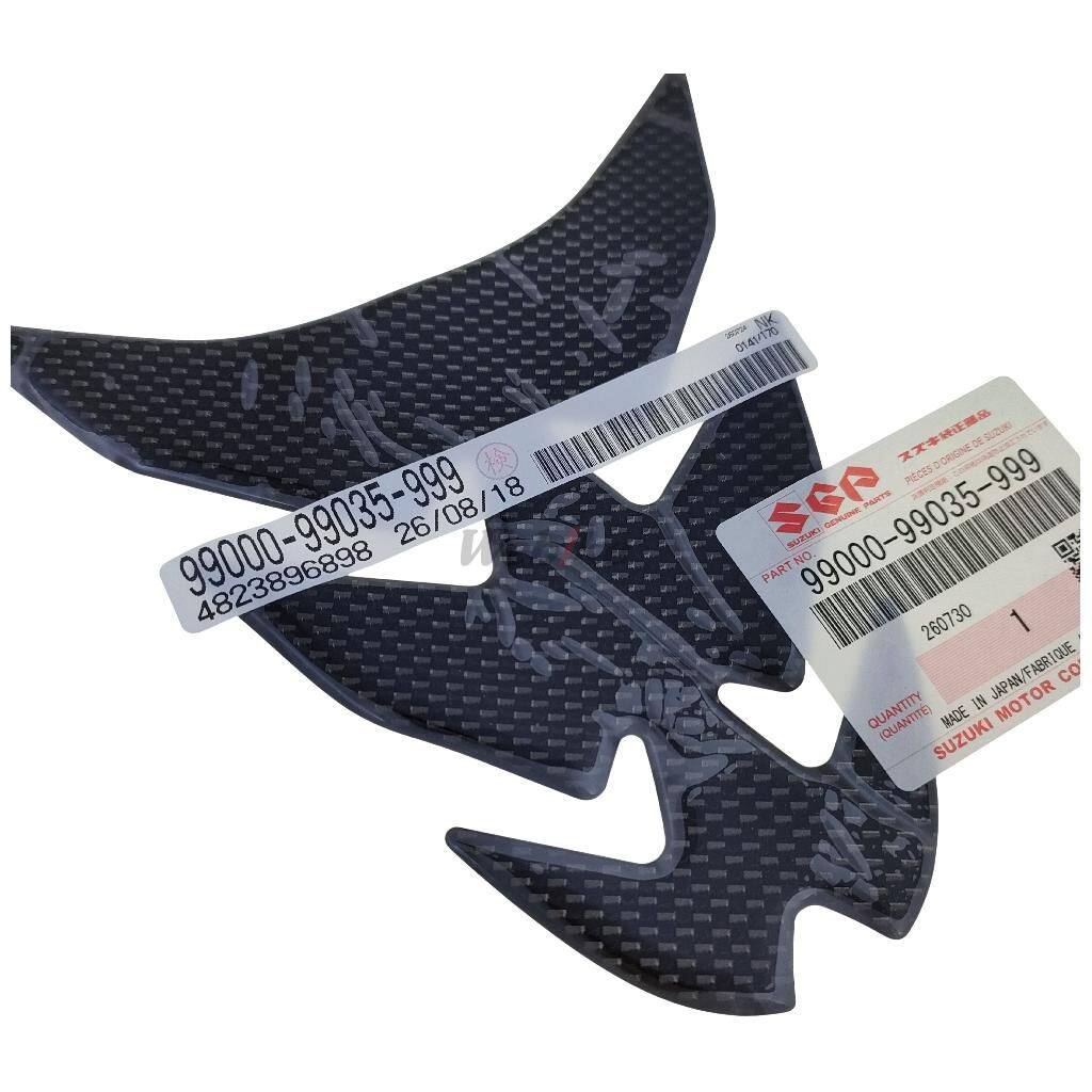 ■商品概要【メーカー品番】9900099035999■注意点※メーカー都合により商品の仕様変更がある場合がございます。ご了承ください。■適合車種GSR250&ensp;GSR250&ensp;&ensp;備考: SGSX-8S&ensp;GSX-8SGSX-8T&ensp;GSX-8TGSX-8TT&ensp;GSX-8TTGSX-R1000R&ensp;GSX-R1000R 年式: 27&ensp;&ensp;備考: 8BL-DM11XGSX-S1000&ensp;GSX-S1000&ensp;&ensp;備考: ABSGSX-S750&ensp;GSX-S750&ensp;&ensp;備考: ABSGSX1300R ハヤブサ(隼)&ensp;GSX1300R ハヤブサ(隼)SV650&ensp;SV650&ensp;&ensp;備考: ABSSV650X&ensp;SV650X&ensp;&ensp;備考: ABSVストローム1000&ensp;Vストローム1000&ensp;&ensp;備考: ABSVストローム1000XT&ensp;Vストローム1000XT&ensp;&ensp;備考: ABSVストローム250&ensp;Vストローム250 年式: 26Vストローム650&ensp;Vストローム650&ensp;&ensp;備考: ABSVストローム650XT&ensp;Vストローム650XT&ensp;&ensp;備考: ABSVストローム800DE&ensp;Vストローム800DE