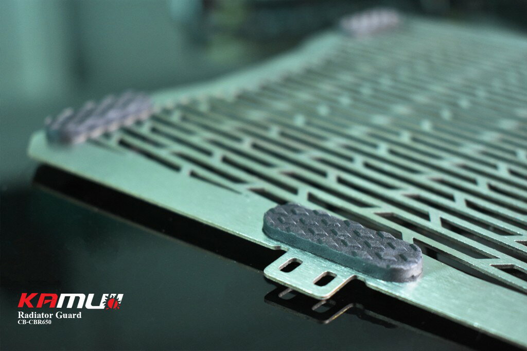 KAMUI カムイ Radiator Guard CBR650F CBR650R HONDA ホンダ ラジエーターコアガー...