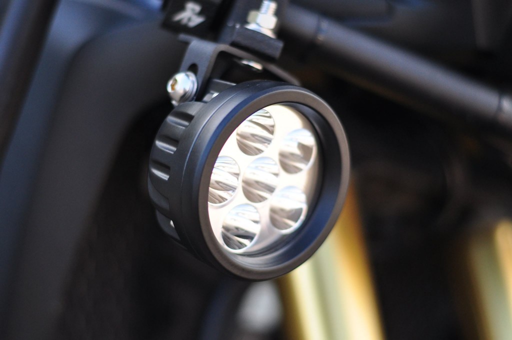 ADV TECH エーディーブイ テック Spotlights【18W 3 inch】 フォグランプ 灯火類 電装系