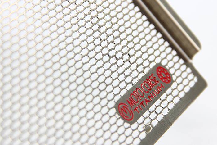 MOTO CORSE ��ȥ��륻 �����˥��� �ץ��ƥ�����󥹥��꡼�� �饸������ KATANA GSX-S1000 GSX-S1000GT SUZUKI ������ �饸�����������������ɡ������륯���顼���������� ��Ѵ�Ϣ ���󥸥�