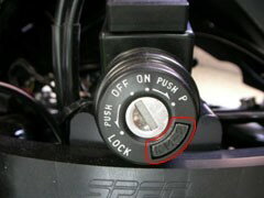 SPEC ENG. ���ڥå����󥸥˥���� GPZ900R�ѥᥤ�󥭡������å����С� GPZ900R NINJA [�˥󥸥�] KAWASAKI ���掠�� ���������������С� ����