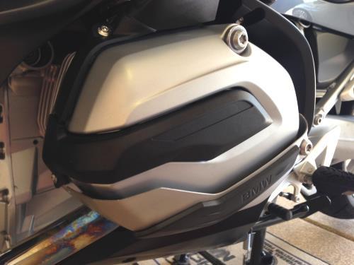 BMW ビーエムダブリュー バルブカバーガード R1200 RT K52 RS K54 R K53 GS K50 Adventure K51 パニアケース 車体用バッグ・ケース