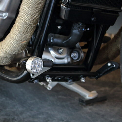 Moto Ace design モトエースデザイン フロントウインカー移設ステー ボンネビル BOBBER TRIUMPH トライアンフ ウインカーステー・マウント 灯火類 電装系