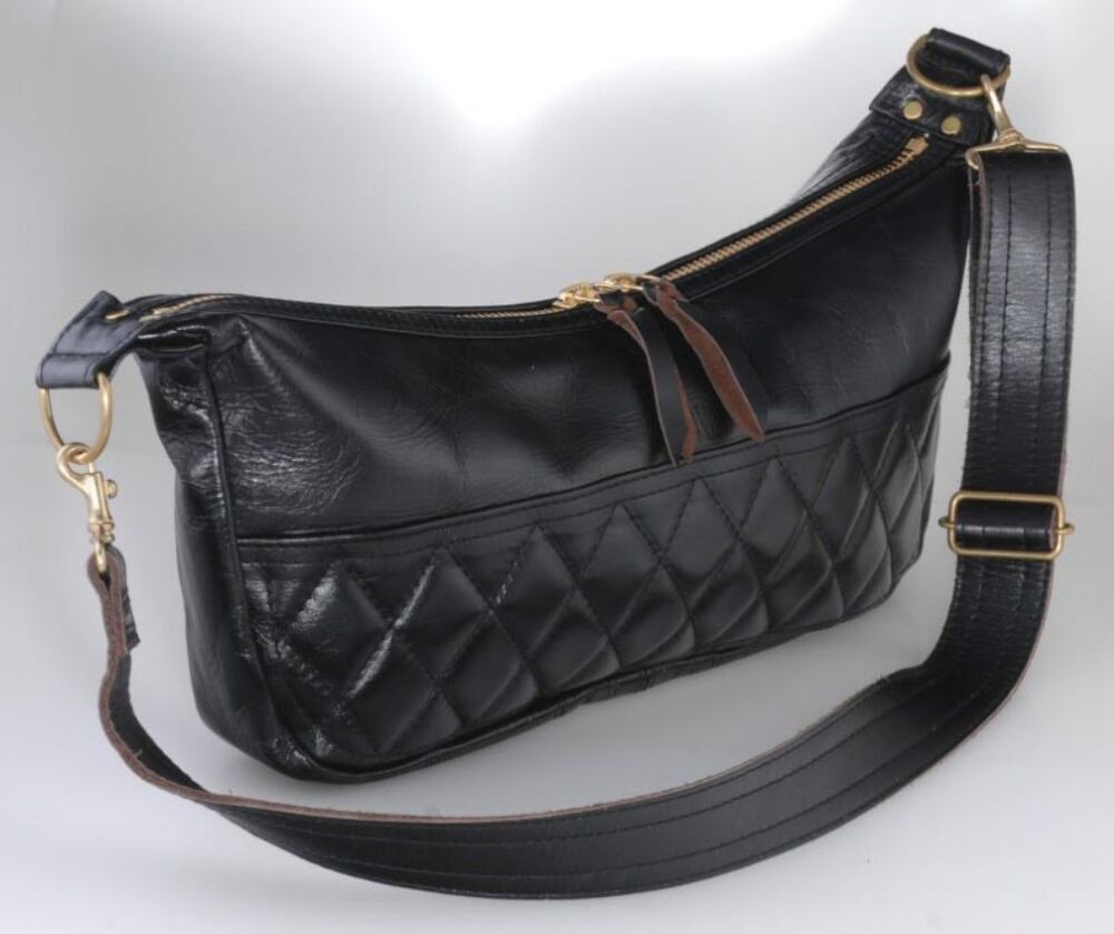 DIN MARKET fB}[Pbg SHM LEATHER SHOULDER BAG(SHM U[ V_[ obO)