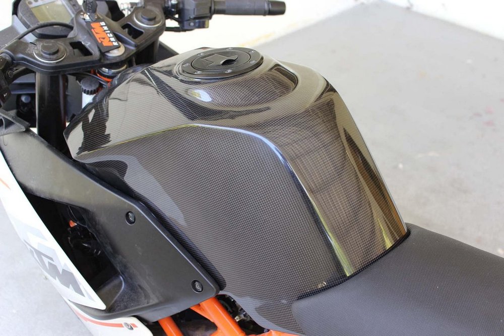 TYGA PERFORMANCE タイガパフォーマンス タンクカバー RC125 RC200 RC250 RC390 KTM タンク関連 外装