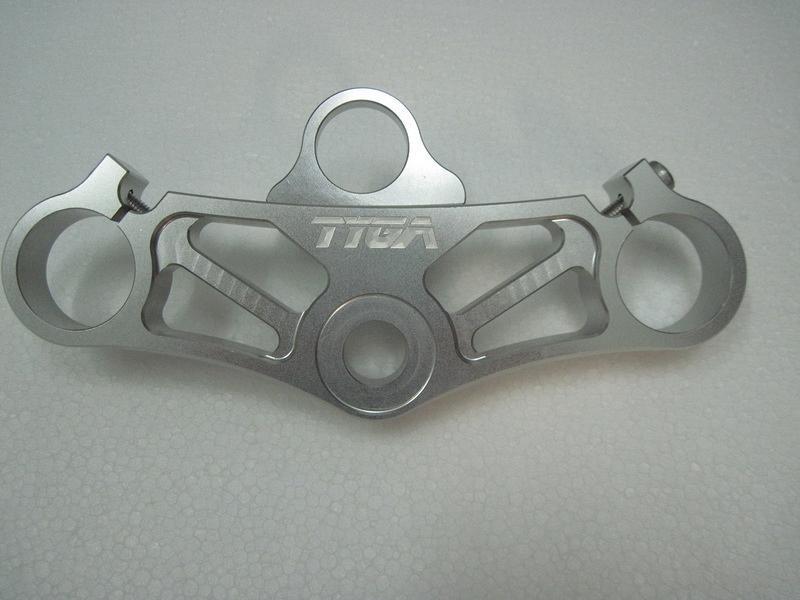 TYGA PERFORMANCE タイガパフォーマンス トップトリプルクランプ セット SV650 1999 SUZUKI スズキ トップブリッジ ハンドル周辺パーツ ハンドル