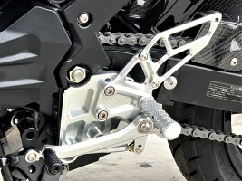 K-FACTORYKファクトリーケイファクトリーバックステップライディングステップカラー:メタリックシルバーZ250