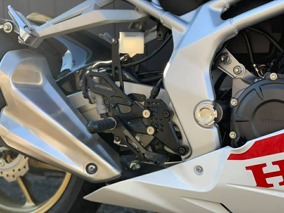 STRIKER ストライカー スペシャルステップキットType S&R タイプ2 CBR250RR HONDA ホンダ バックステップ ステップ 足回り