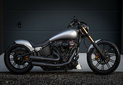 部品屋K&W 【BT CHOPPERS】 カスタムキット ソフテイル ブレイクアウト HARLEY-DAVIDSON ハーレーダビッドソン フルカウル・外装セット カウル関連 外装