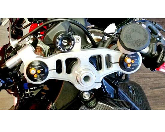 Robby Moto Engineering ロビーモトエンジニアリング トリプルクランプ 特注仕様 YZF-R1M YZF-R1 YAMAHA ヤマハ トリプルツリー・ステム・アンダーブラケット ハンドル