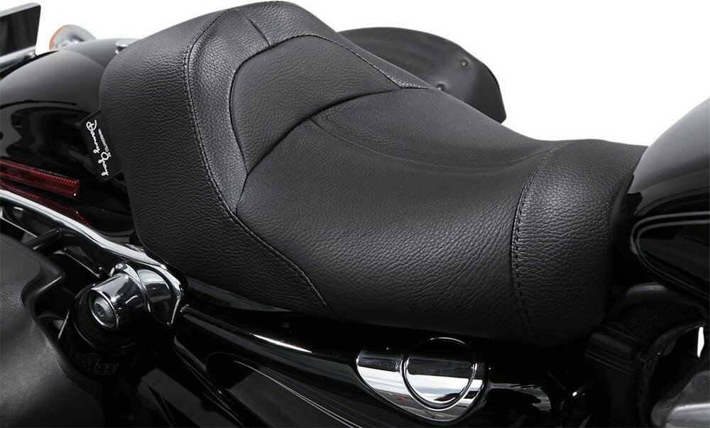 DANNY GRAY ダニーグレー シートBGISTAIRモデル レザー RL06-17フィクスト 【SEAT BIGIST LTHRL06-17FXD [0803-0451]】 HARLEY-DAVIDSON ハーレーダビッドソン シート シート関連 外装