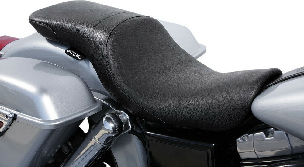 DANNY GRAY ダニーグレー シートLOWISTモデルビニール 06-17フィクスト 【SEAT LOWIST VNYL 06-17FXD [0803-0454]】 HARLEY-DAVIDSON ハーレーダビッドソン シート シート関連 外装