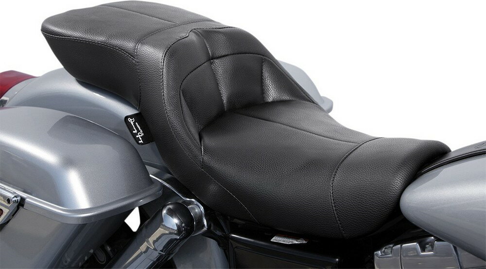 DANNY GRAY ダニーグレー シートTRISTAIRモデル ビニール 06-17フィクスト 【SEAT TRISTAIR VNY06-17FXD [0803-0458]】 HARLEY-DAVIDSON ハーレーダビッドソン シート シート関連 外装