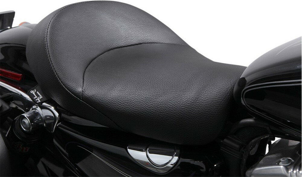 DANNY GRAY ダニーグレー シートBGISTAIRモデル ビニール 04-17XL 【SEAT BIGIST VINYL [0804-0542]】 HARLEY-DAVIDSON ハーレーダビッドソン シート シート関連 外装