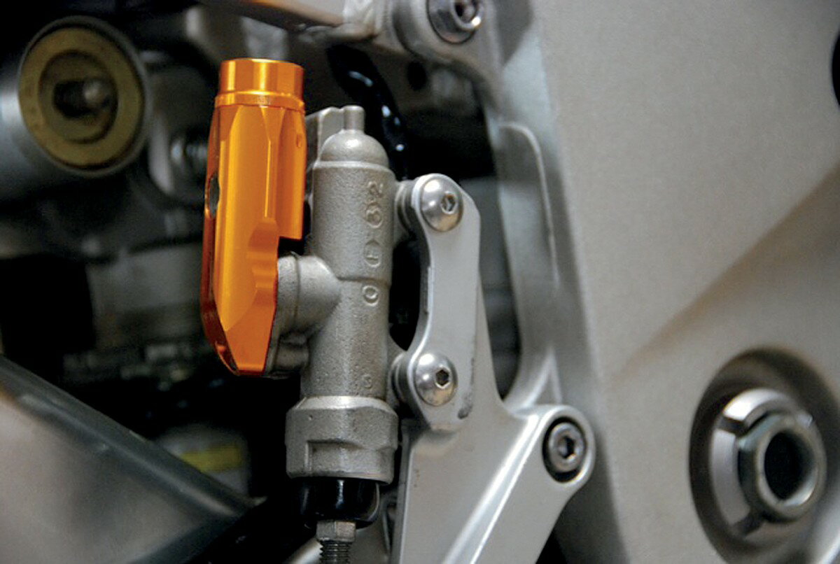 POWERSTANDS RACING パワースタンズレーシング REAR BRAKE RESERVOIR GLD [1731-0290] HONDA ホンダ SUZUKI スズキ YAMAHA ヤマハ マスターシリンダーリザーバータンク ブレーキ
