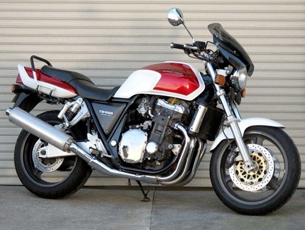 CHIC DESIGN シックデザイン ガイラシールド CB1000SF HONDA ホンダ スクリーン 外装