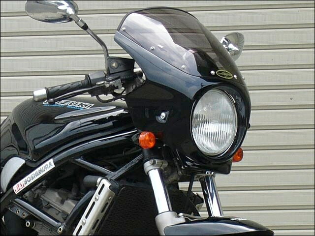 CHIC DESIGN シックデザイン ロードコメット バンディット250 SUZUKI スズキ ビキニカウル カウル関連 外装 スクリーンカラー：スモーク / カラー：未塗装 (サフェーサー仕上げ)