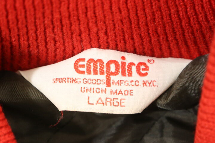 【中古】 EMPIRE メンズスタジャン L スタジャン EMPIRE L 赤 レッド ワッペン