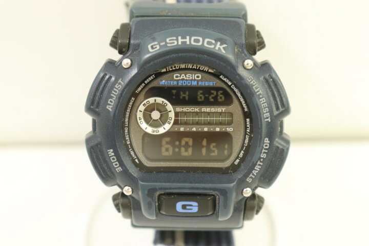 【中古】 CASIO メンズ腕時計 -- G-SHOCK メンズ腕時計 CASIO -- 青 ブルー ロゴ DW-9005