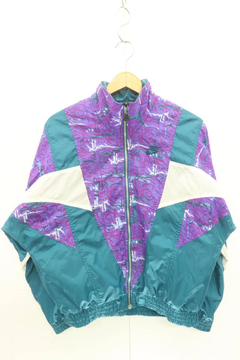 楽天市場】ナイロンジャケット ナイキ グリーンの通販