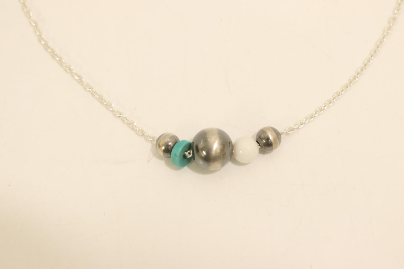 【中古】 WAKAN SILVER SMITH レディースネックレス -- C-047 Navajo Pearl Neckla WAKAN SILVER SMITH -- 銀 シルバー 無地 925
