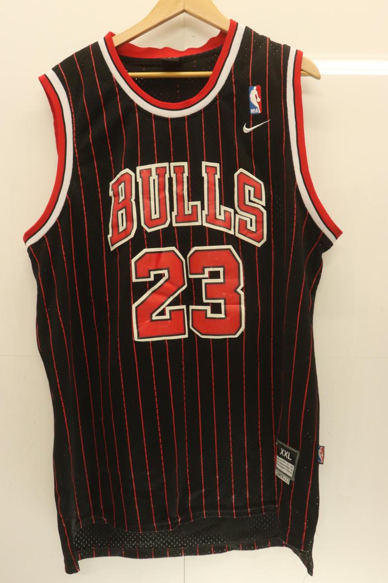 【中古】 NIKE メンズタンクトップ XXL NBA BULLS ゲームシャツ NIKE XXL 黒 ブラック 赤 レッド