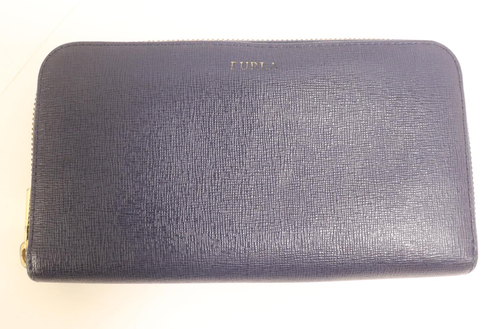 Rakuten - 【中古】 FURLA レディース長財布 -- ラウンドジップ 長財布 FURLA -- 紺 ネイビー ロゴ